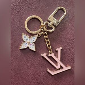 Bag Charm Keychain Gold & Pink Charm with White Flower Multicolor Detail